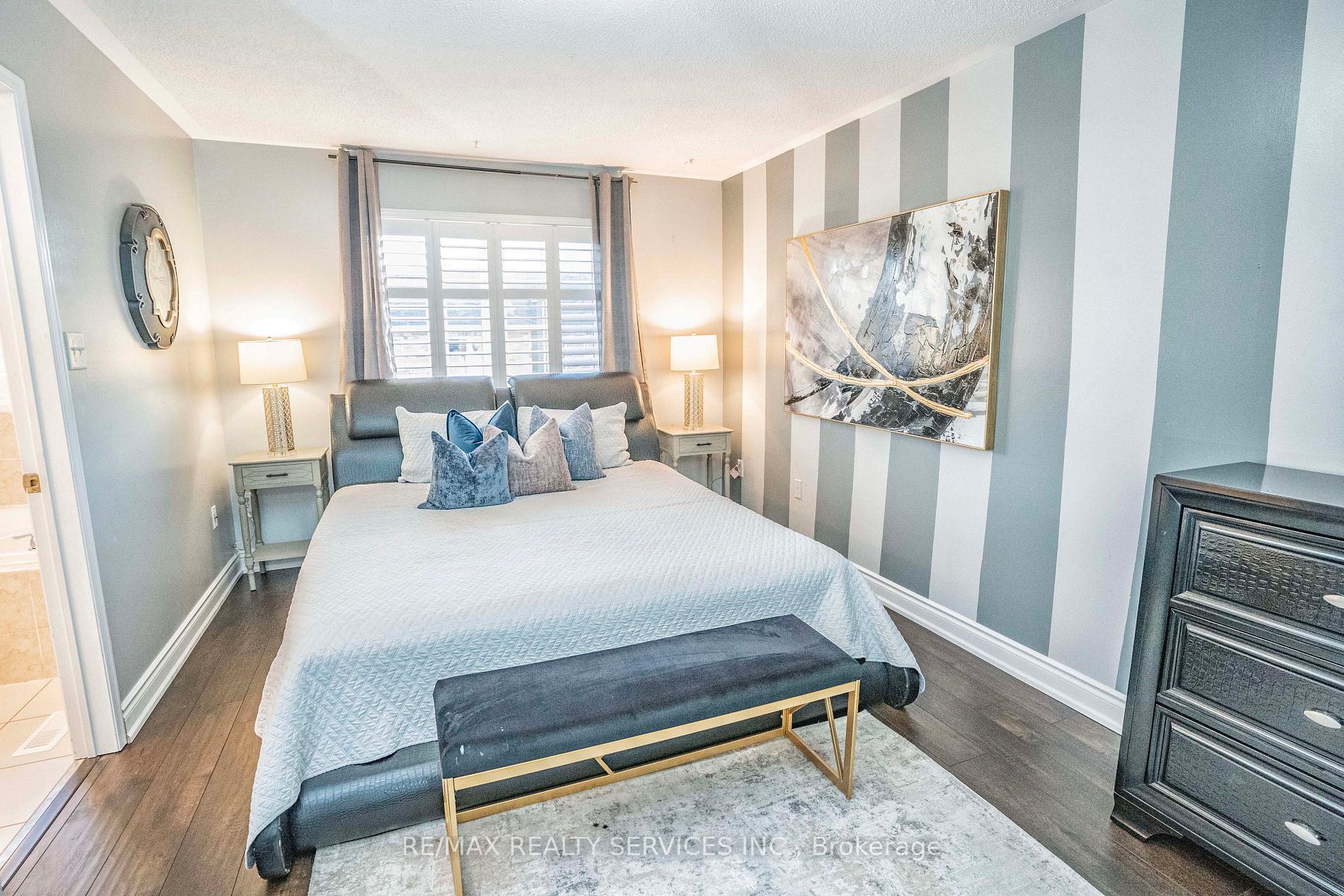 109 Crystal Glen Cres