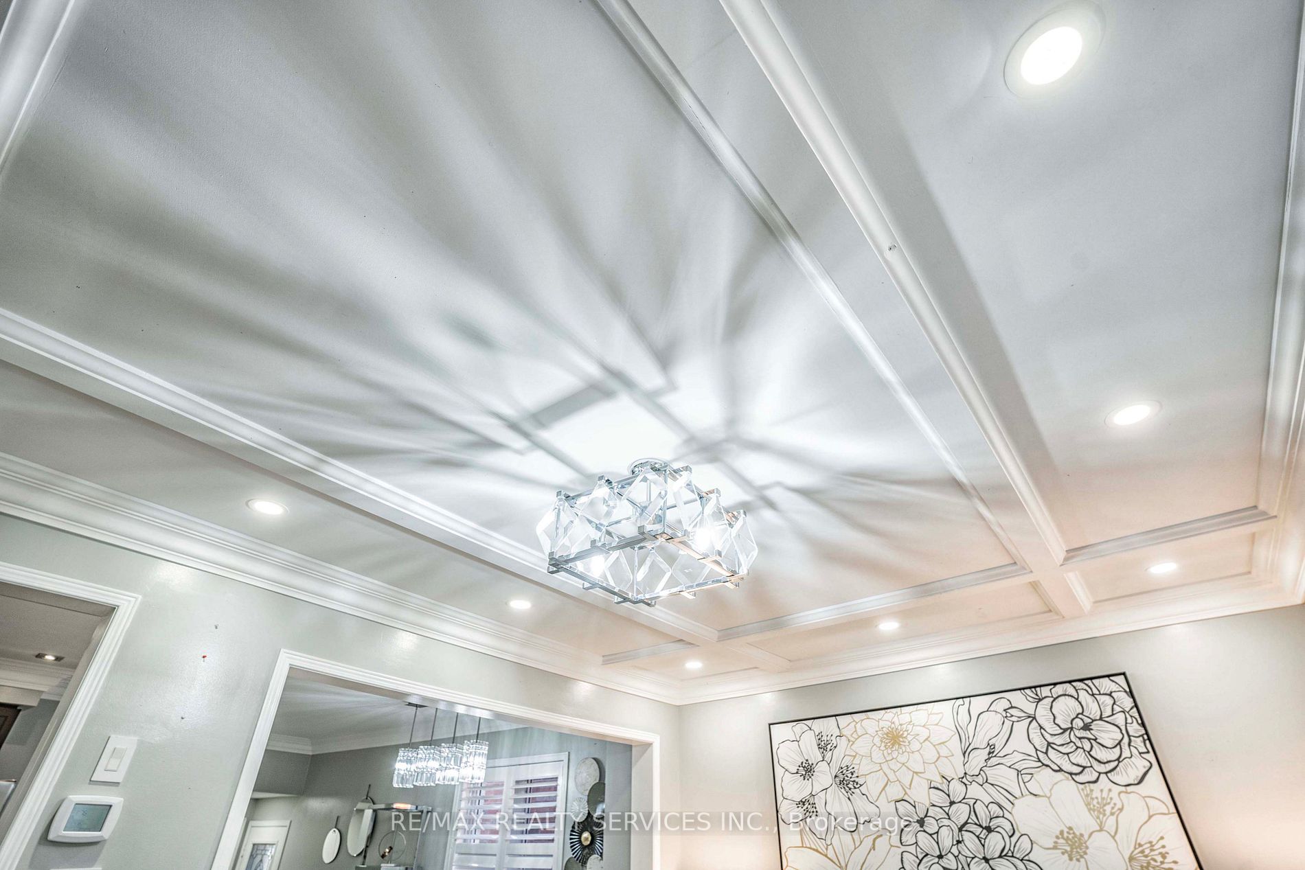 109 Crystal Glen Cres