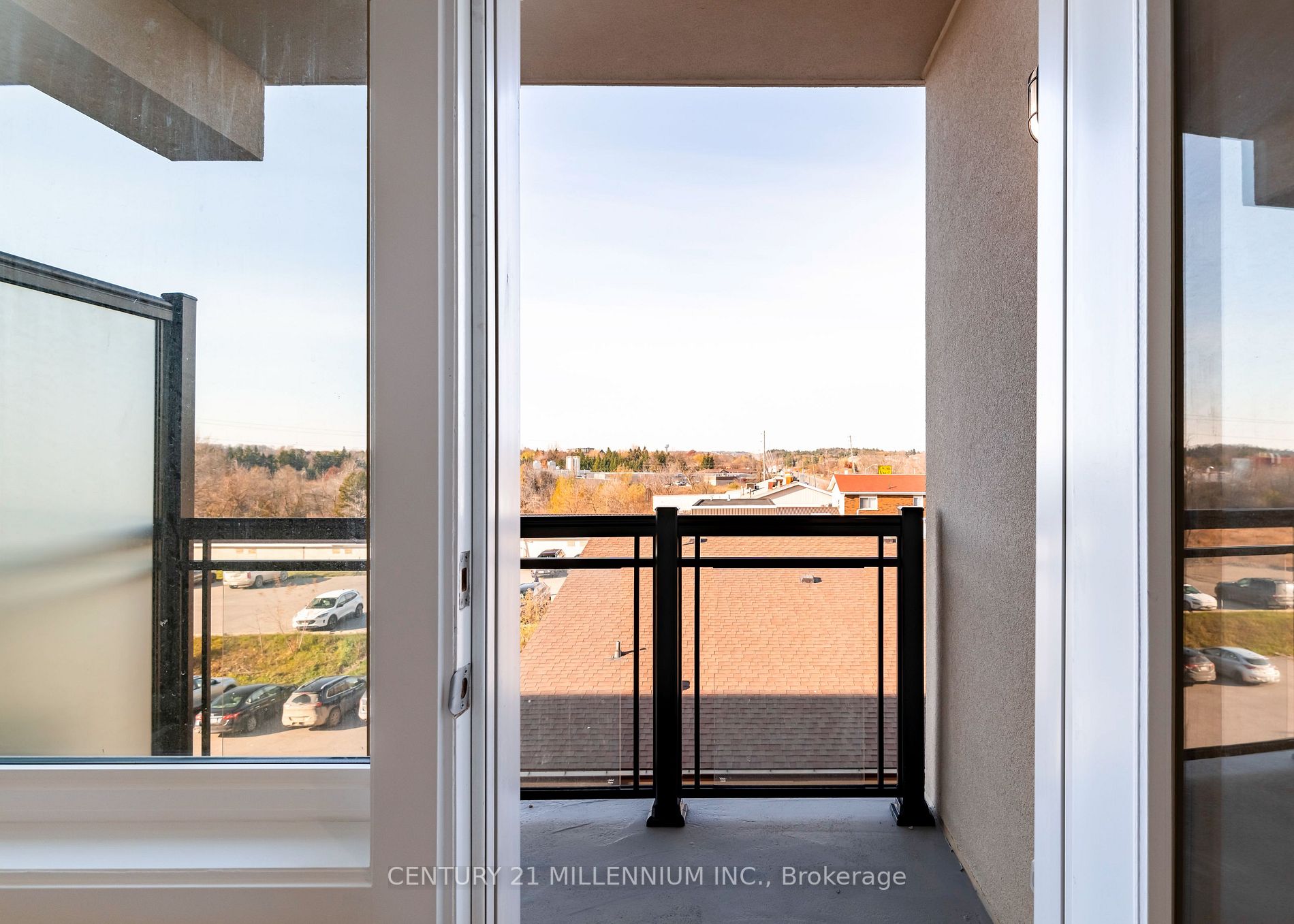 310 Broadway Ave, #311