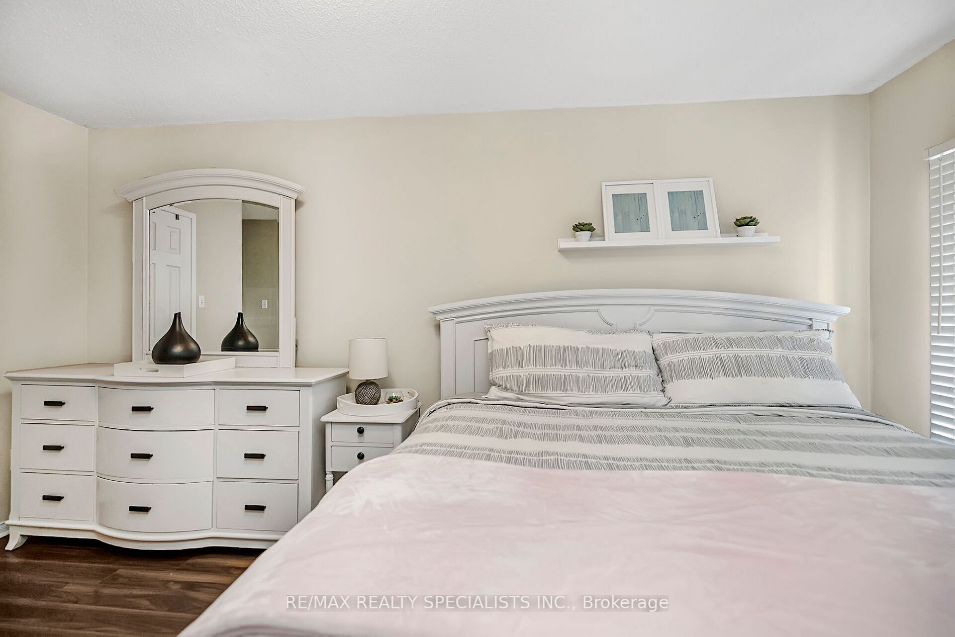 200 Cresthaven Road, #96