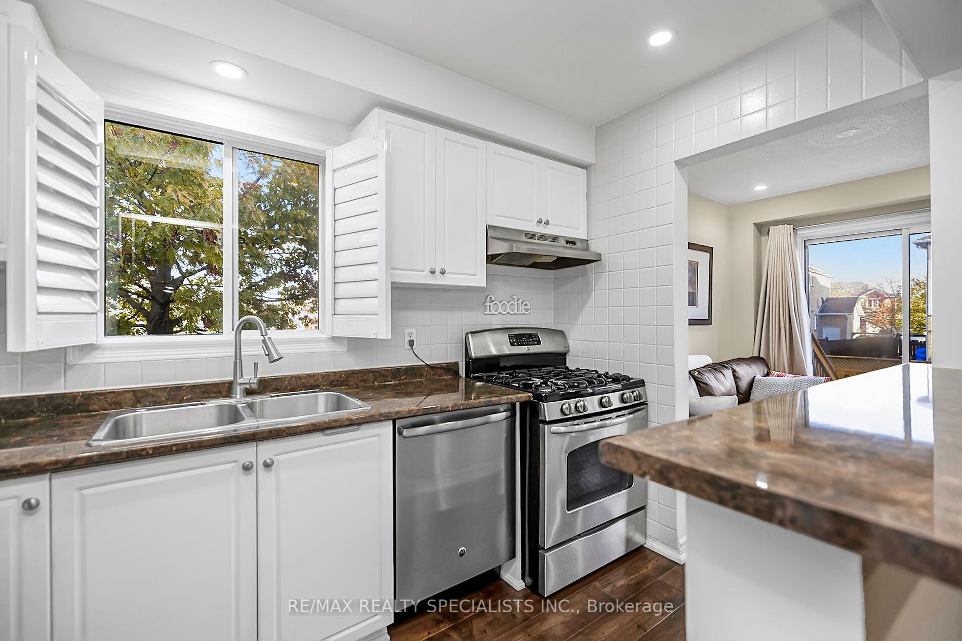 200 Cresthaven Road, #96