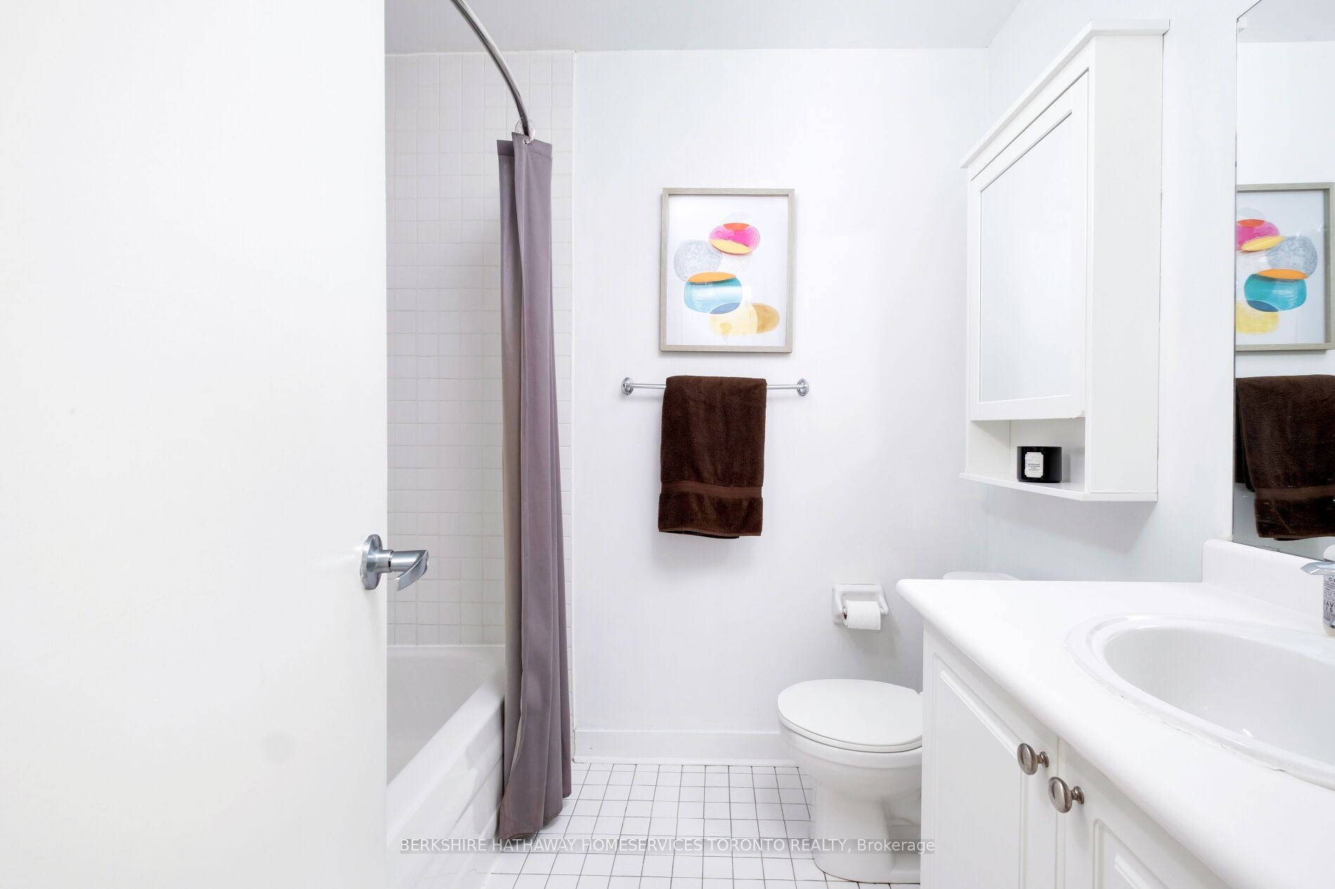 43 Dekoven Mews, #2