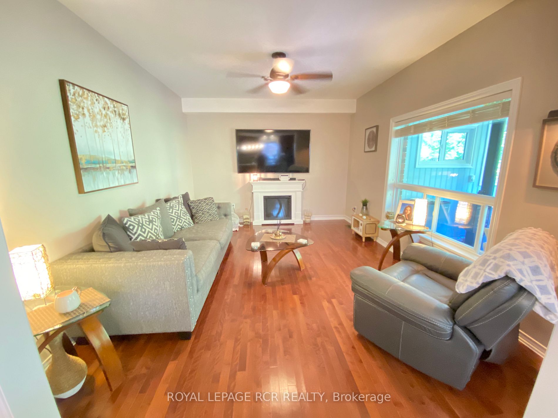 183 Elaine Dr