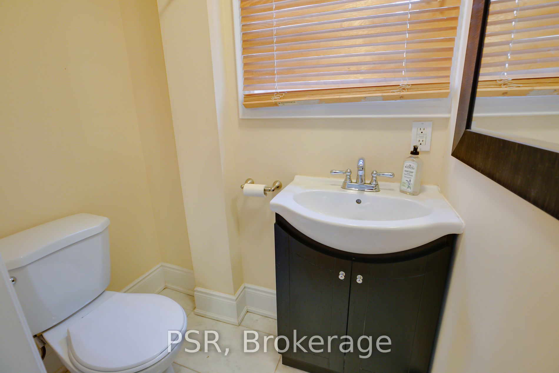 31 Rochdale Ave, #Upper