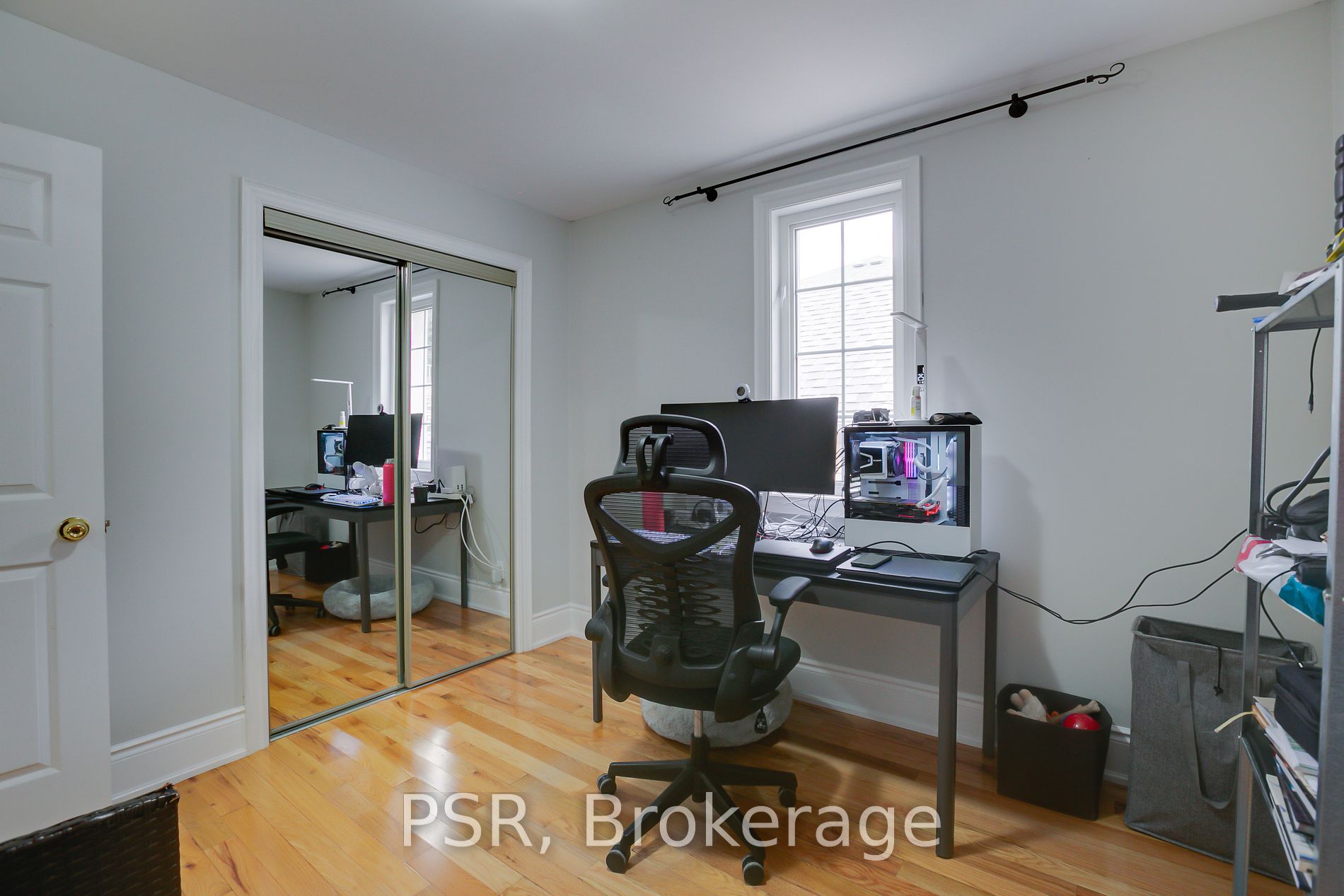 31 Rochdale Ave, #Upper