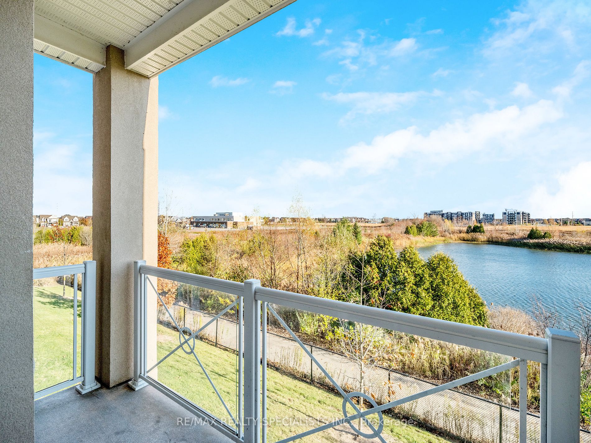 1370 Costigan Rd, #203