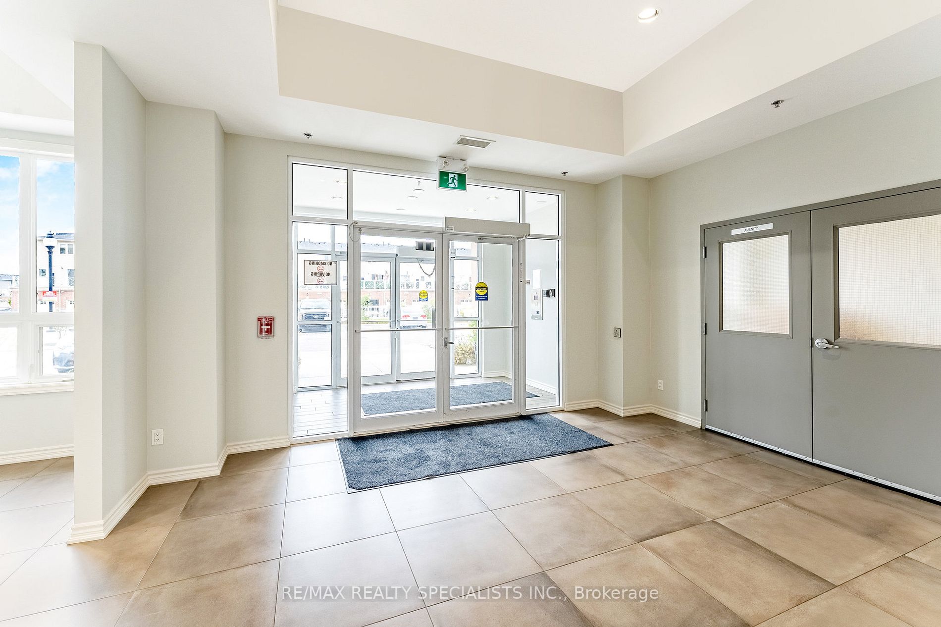 1370 Costigan Rd, #203