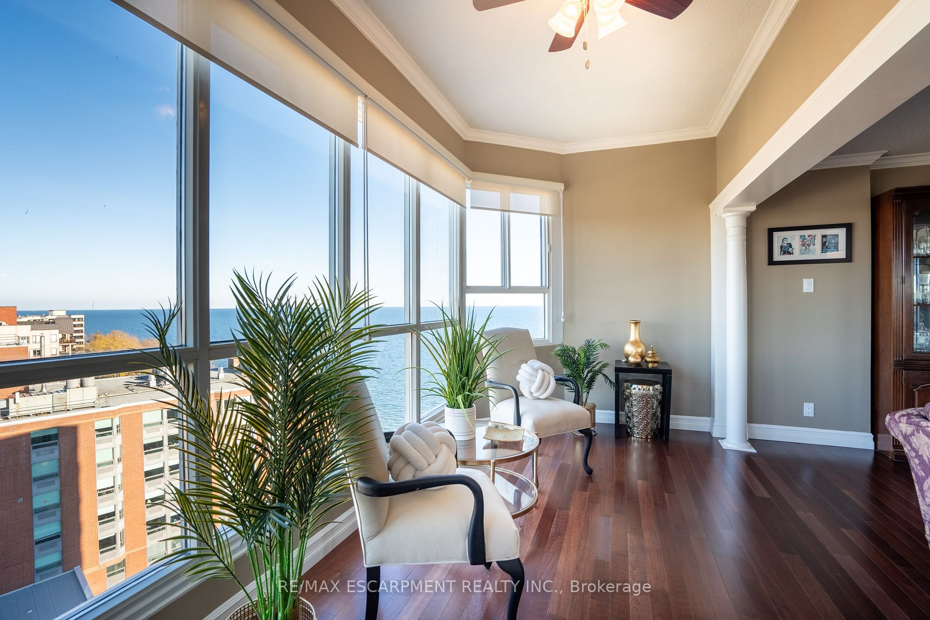 5280 Lakeshore Rd, #1212