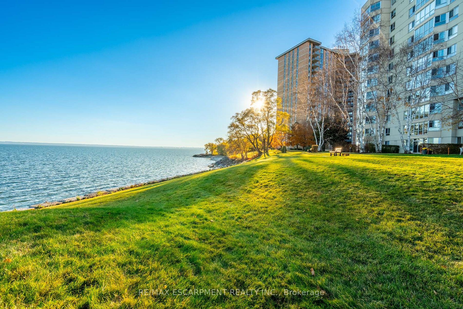 5280 Lakeshore Rd, #1212