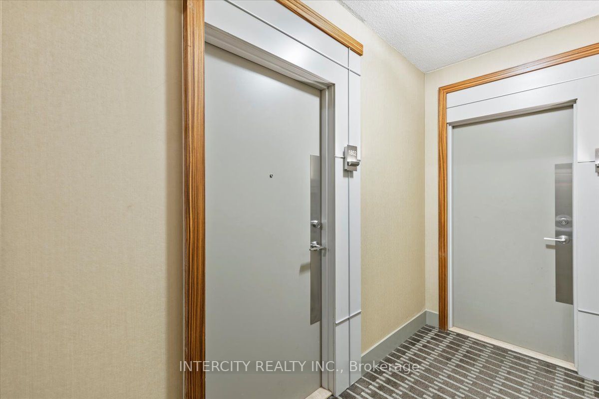 16 Brookers Lane, #1802