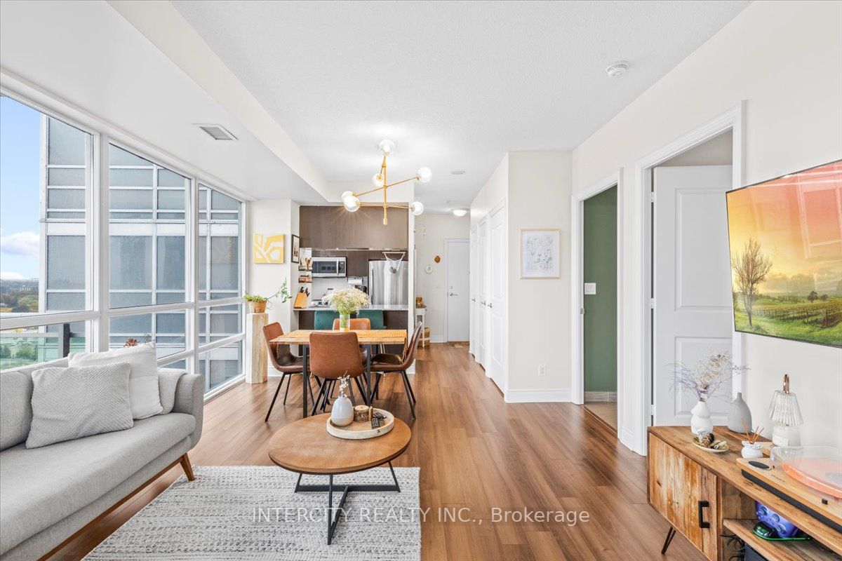 16 Brookers Lane, #1802