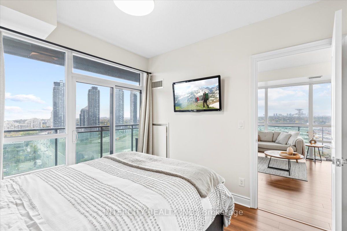16 Brookers Lane, #1802