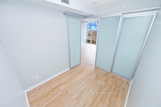 88 Park Lawn Rd, #1901