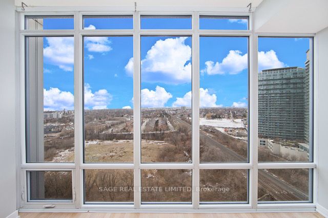 88 Park Lawn Rd, #1901