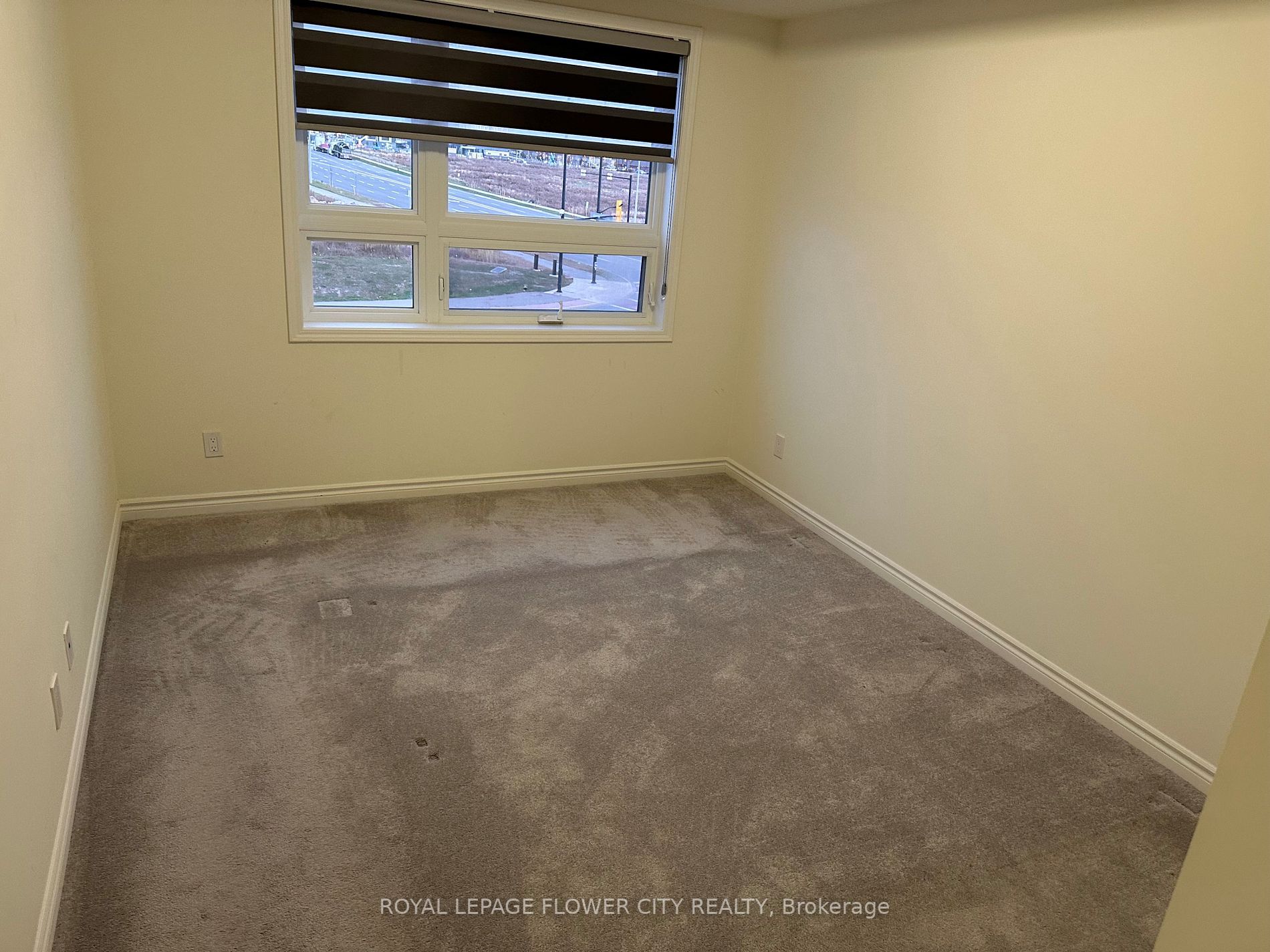 200 Lagerfeld Dr, #307