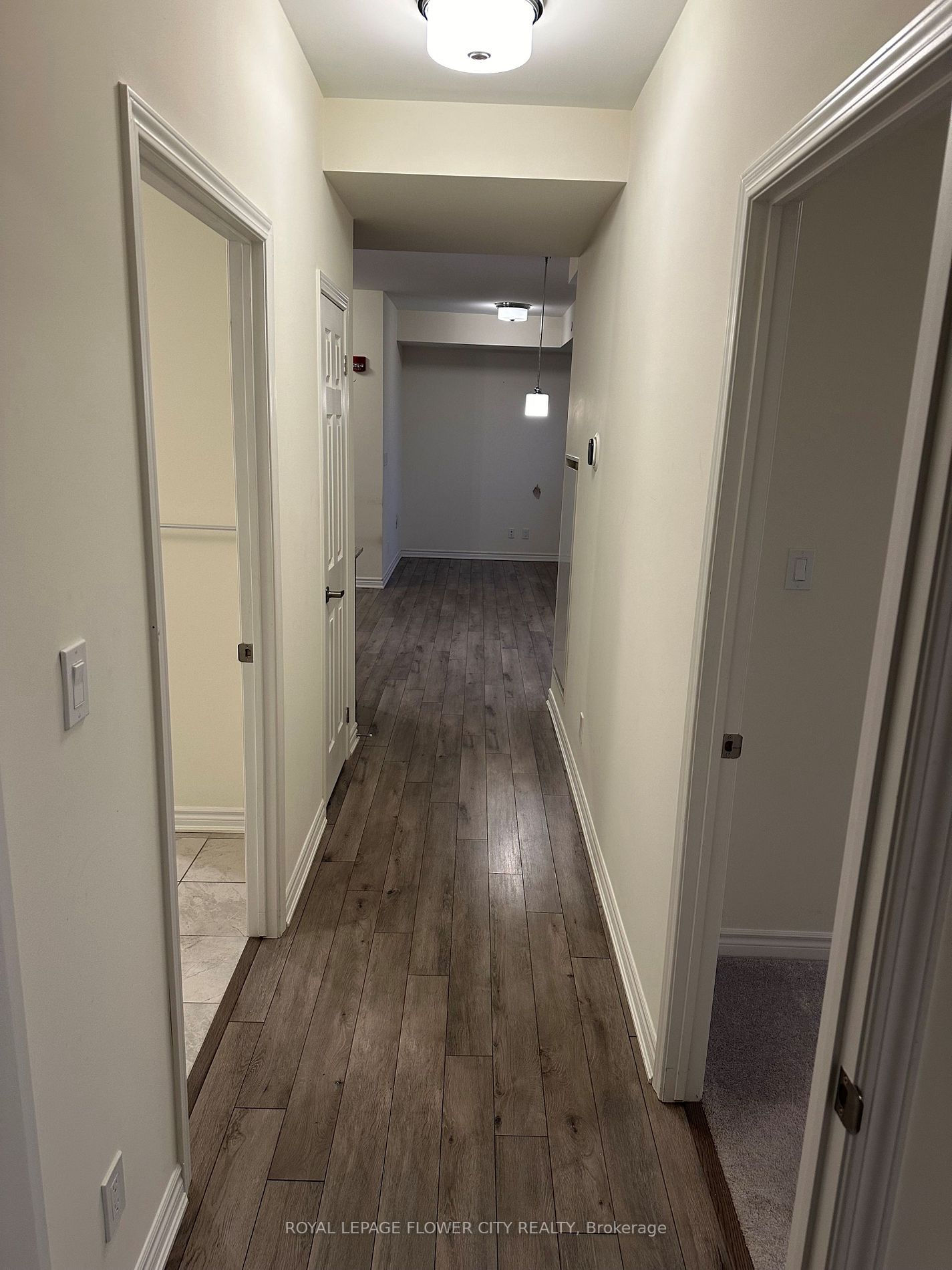 200 Lagerfeld Dr, #307