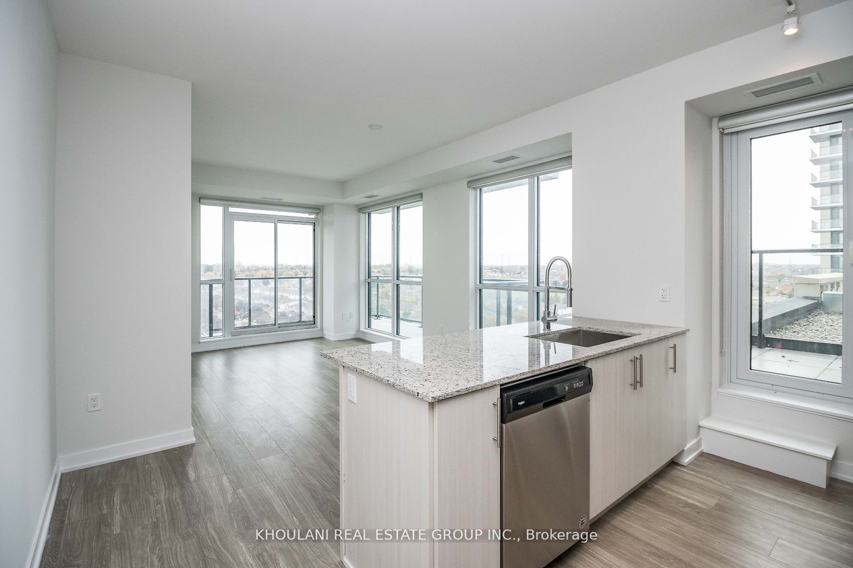 4055 Parkside Village Dr, #812