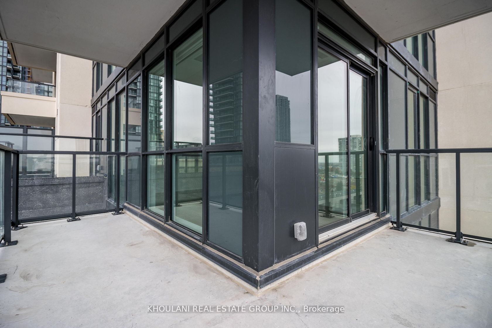 4055 Parkside Village Dr, #812