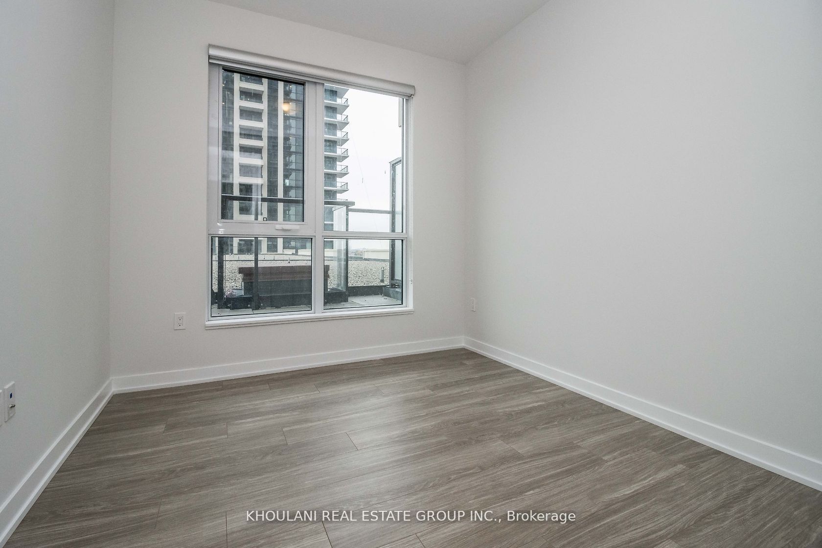 4055 Parkside Village Dr, #812