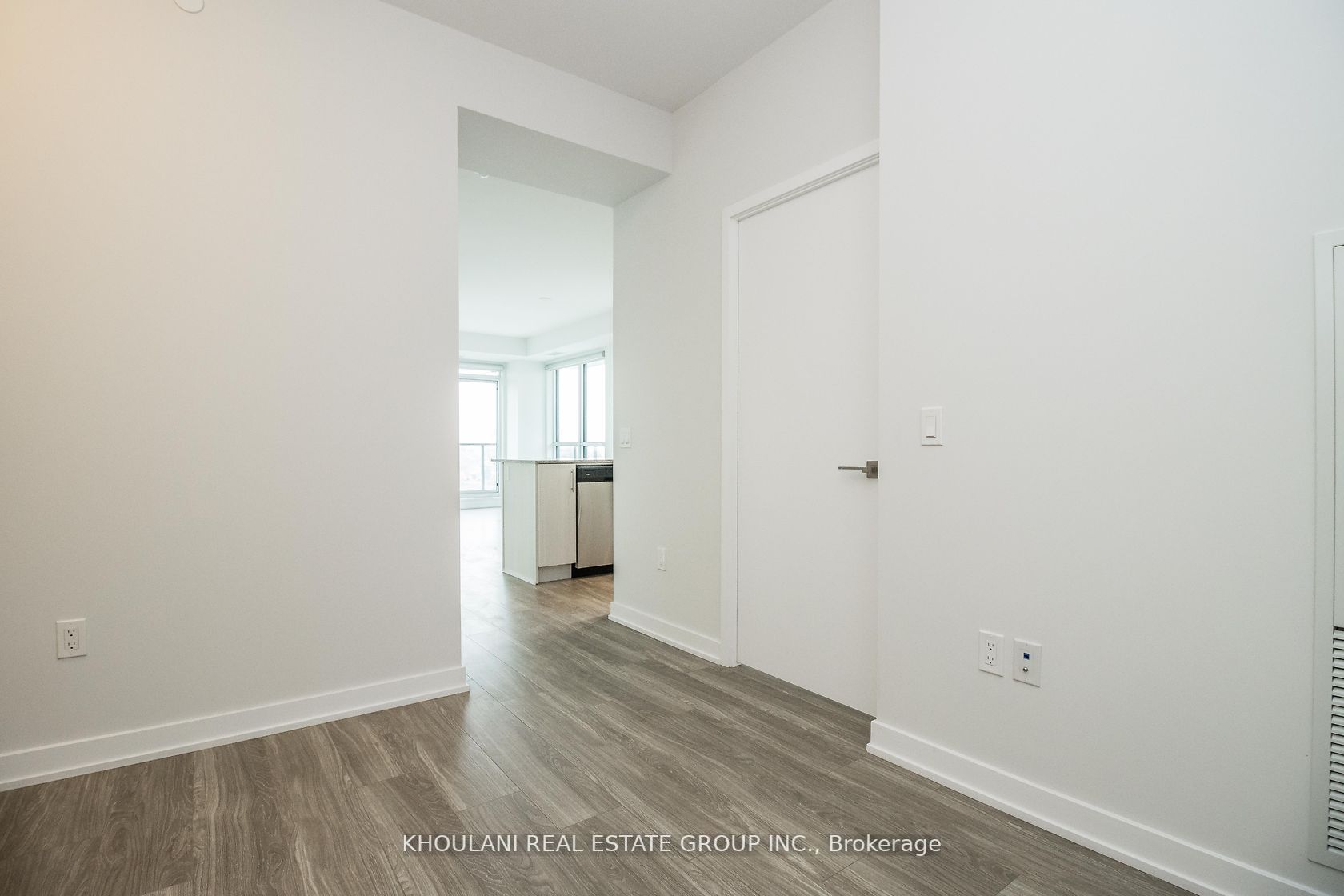 4055 Parkside Village Dr, #812