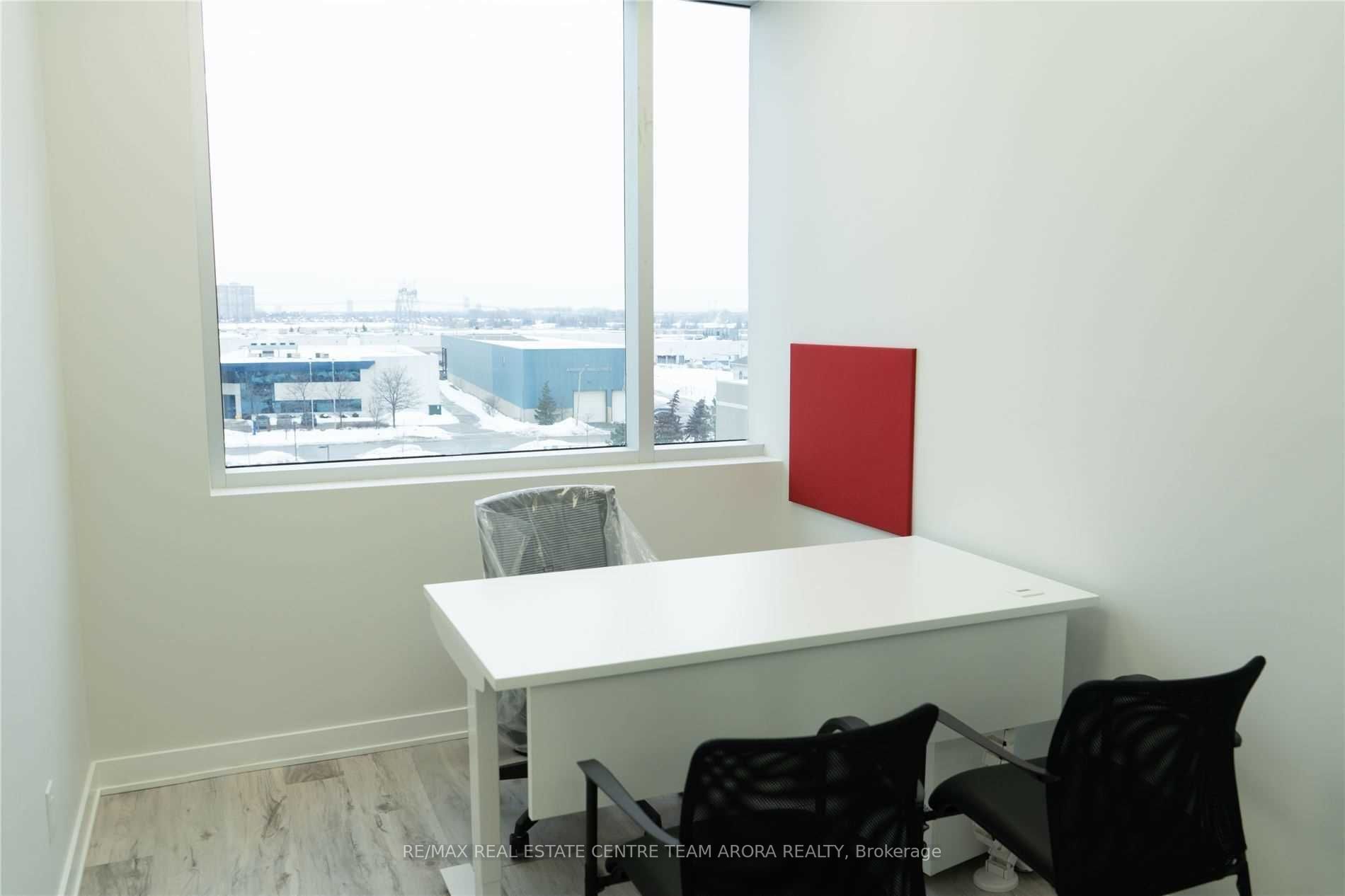218 Export Office 2 Blvd, #411