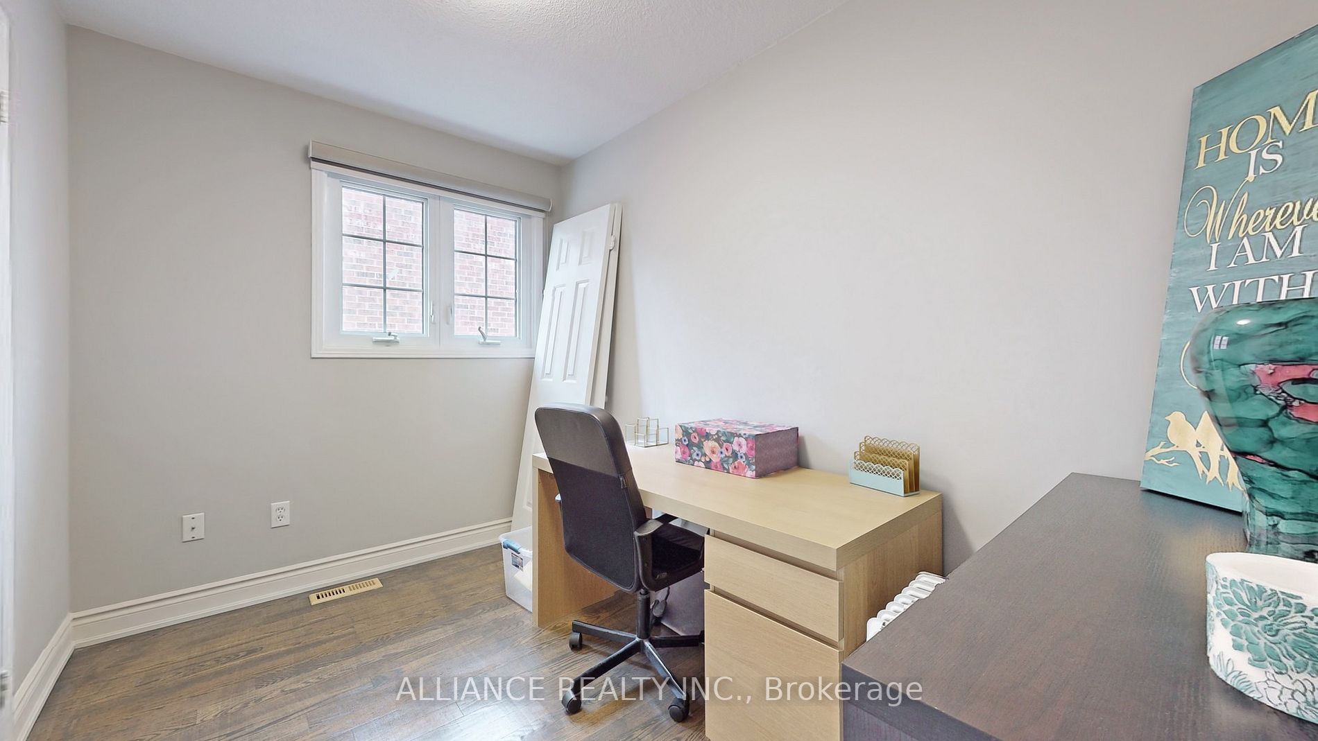 3331 Turnstone Crescent