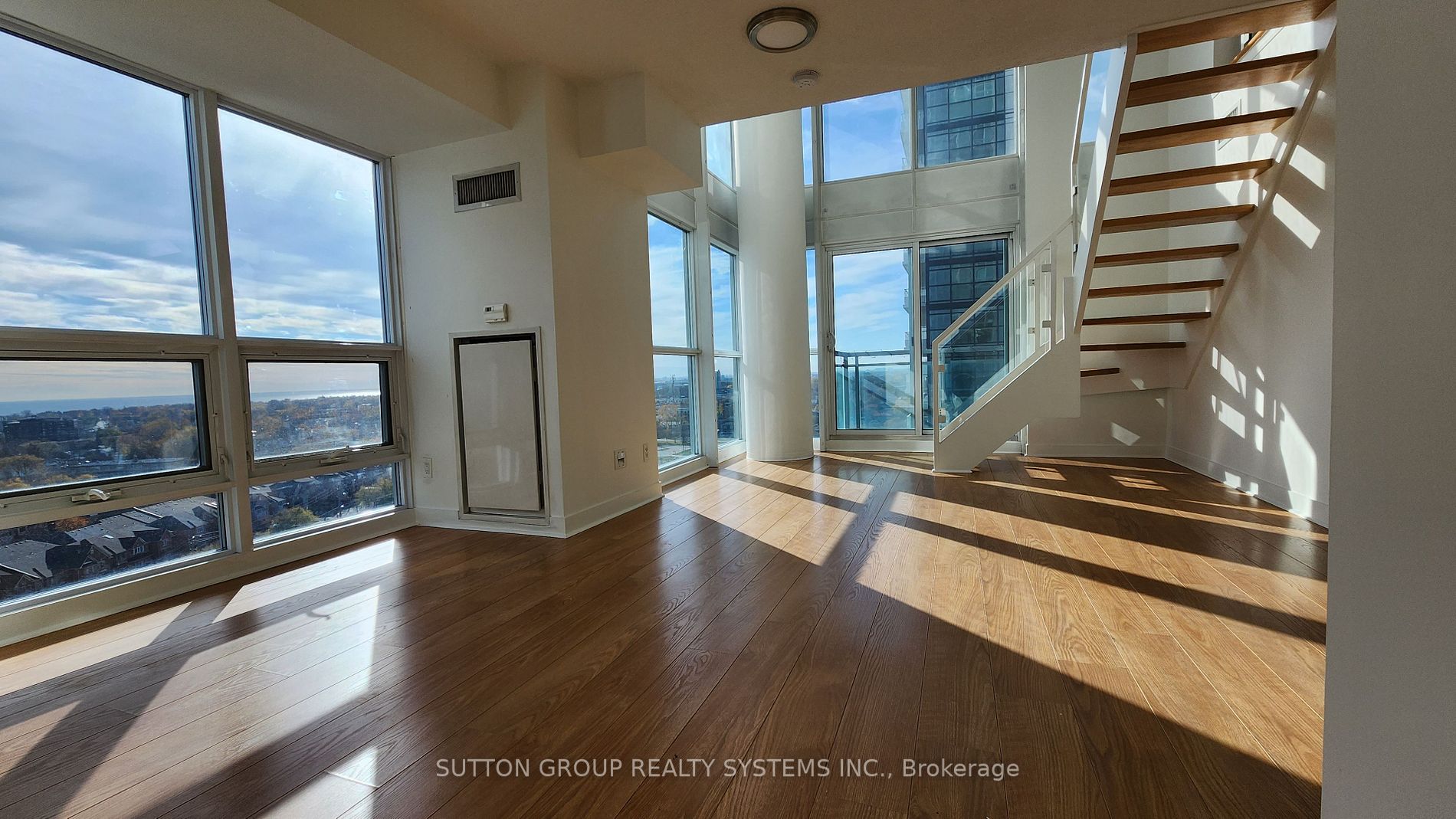 155 Legion Rd N, #1505