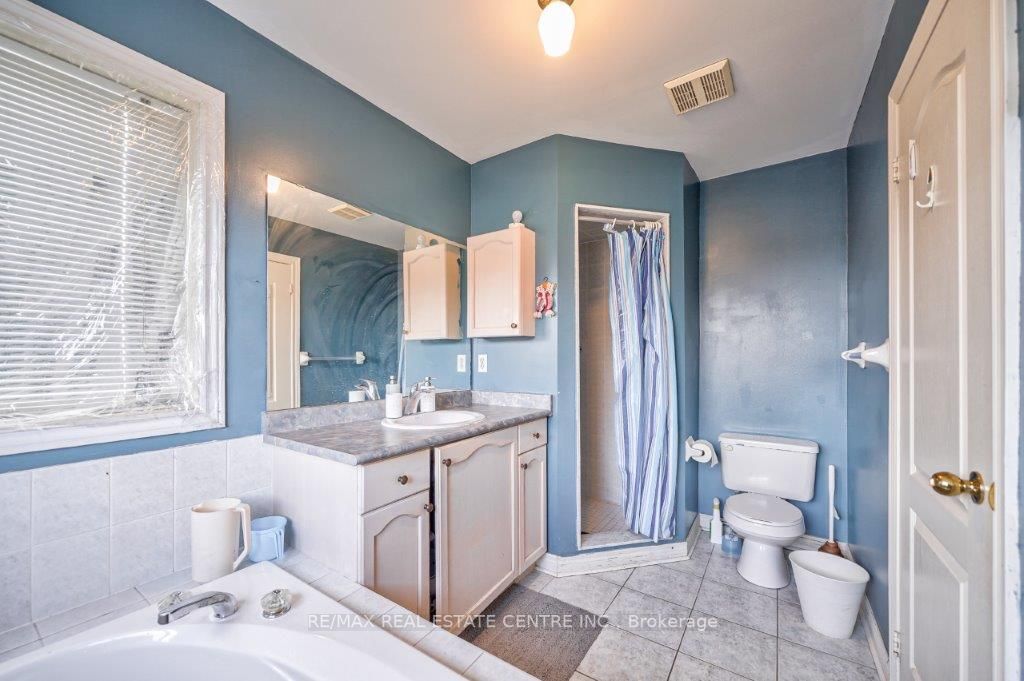 7325 Cork Tree Row