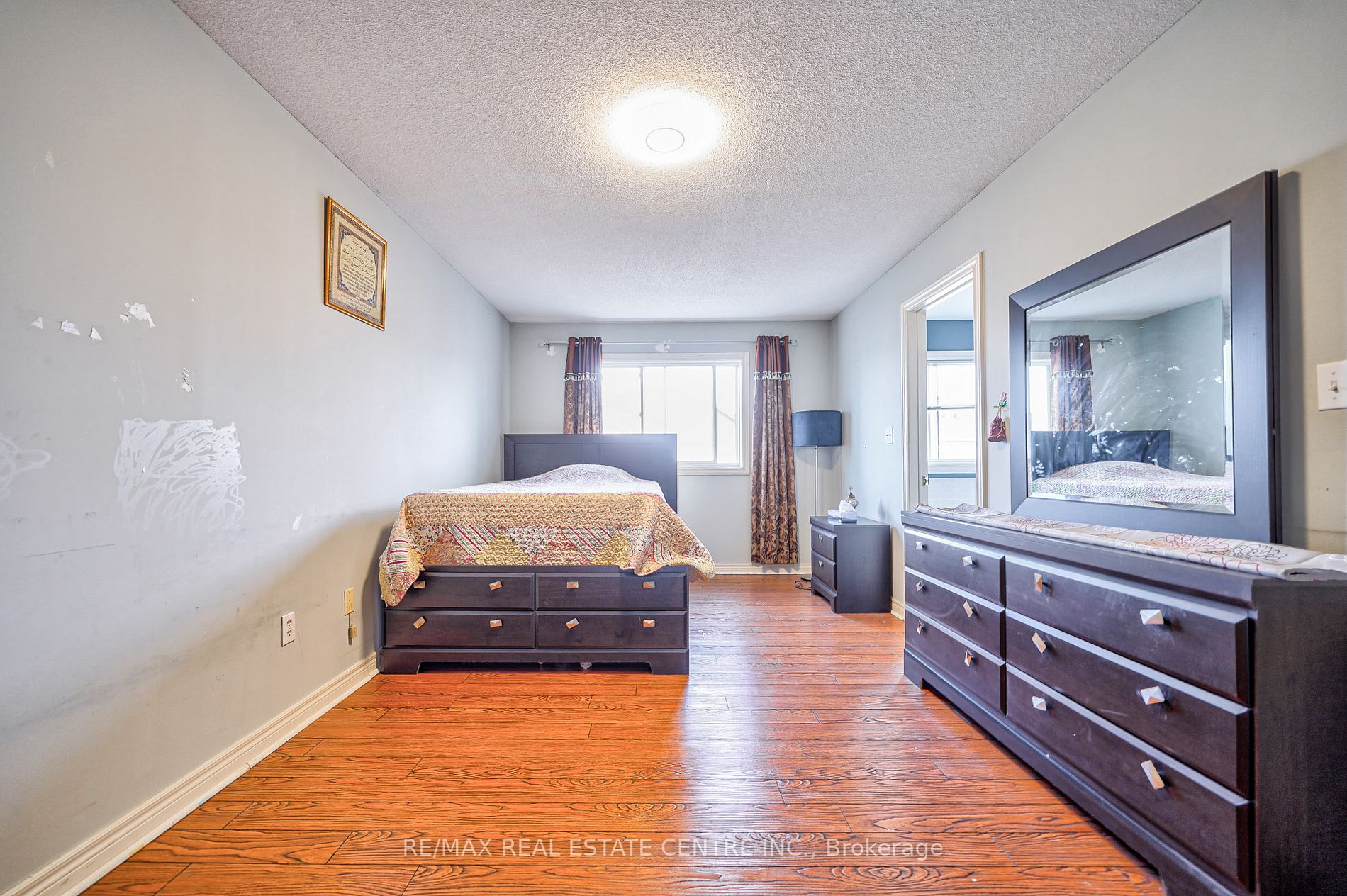 7325 Cork Tree Row