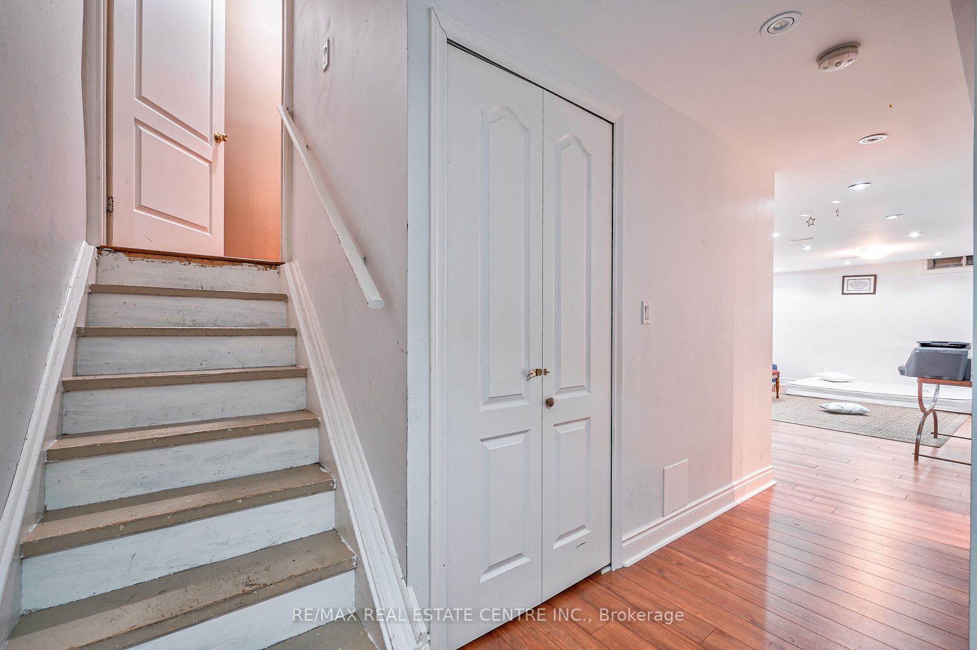 7325 Cork Tree Row