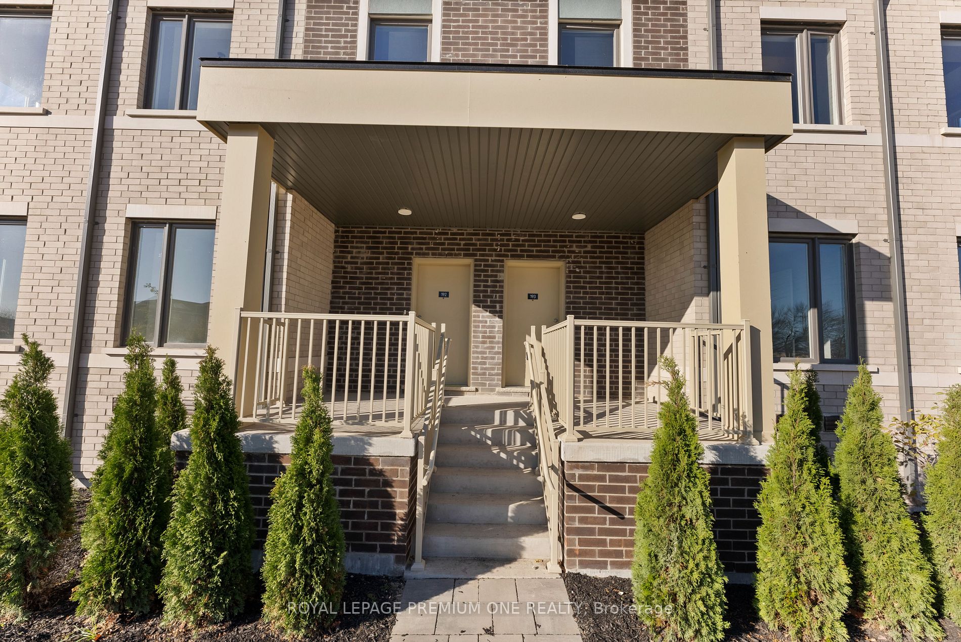 10 Lloyd Janes Lane, #193