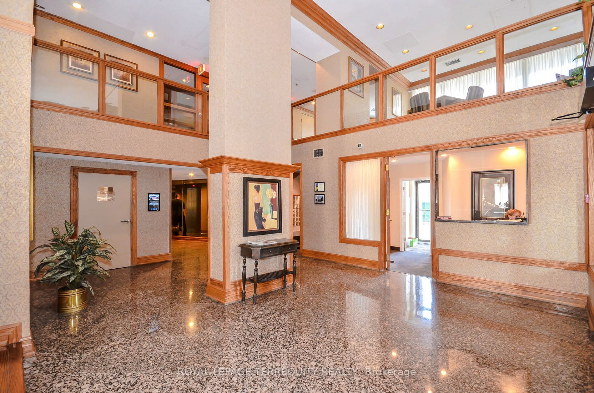 40 Richview Rd, #1505