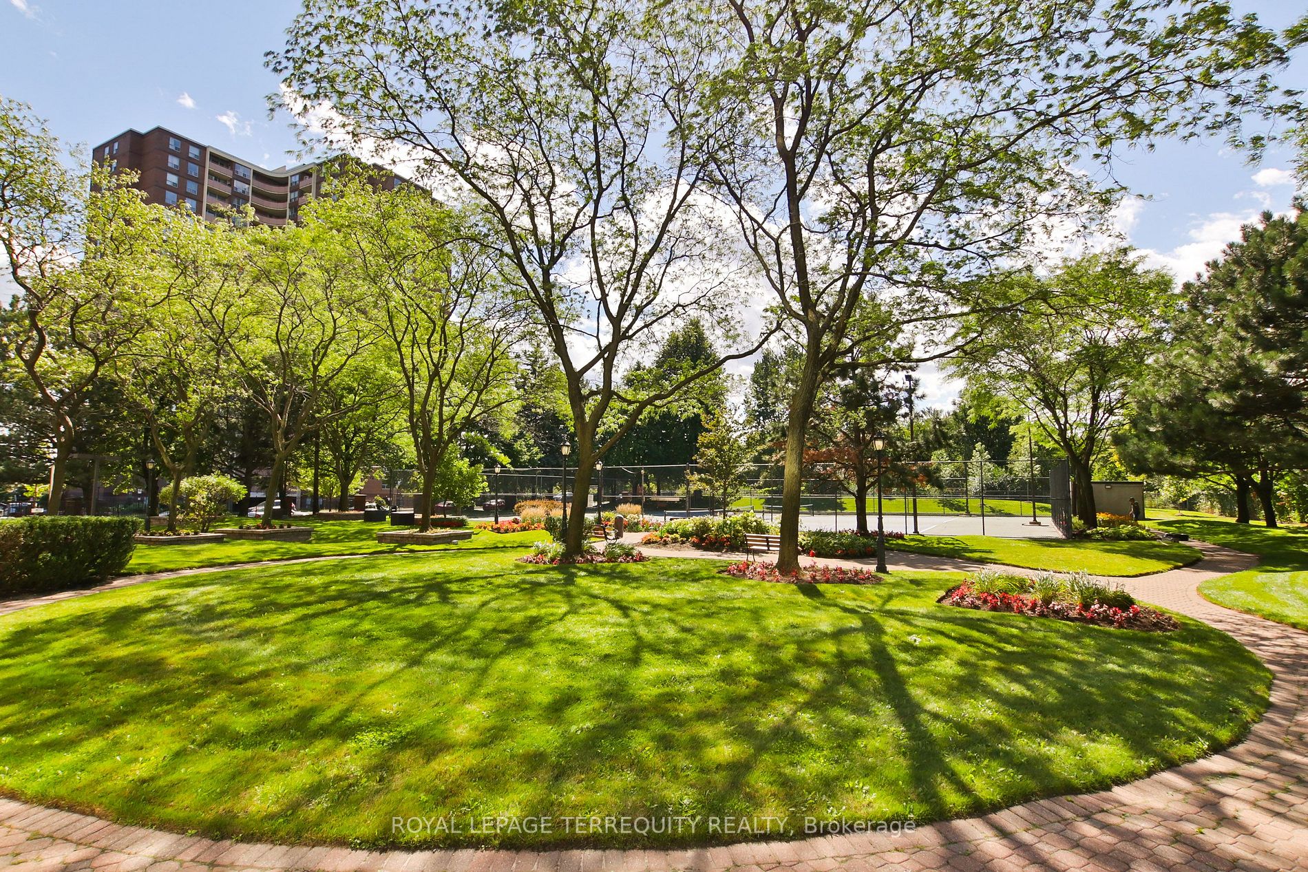 40 Richview Rd, #1505