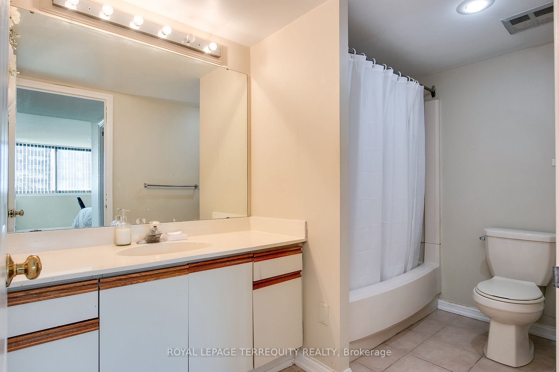 40 Richview Rd, #1505
