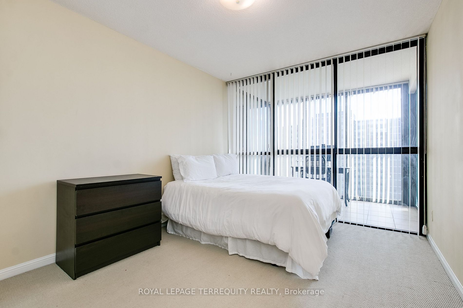 40 Richview Rd, #1505