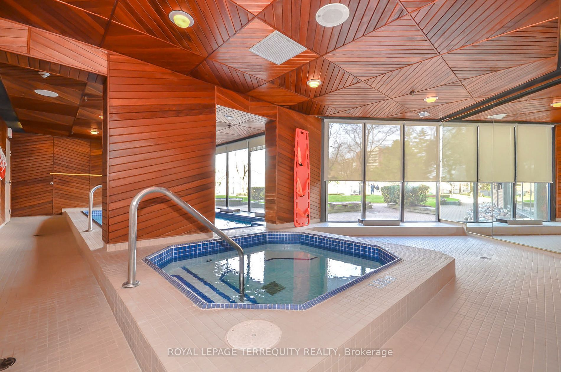 40 Richview Rd, #1505