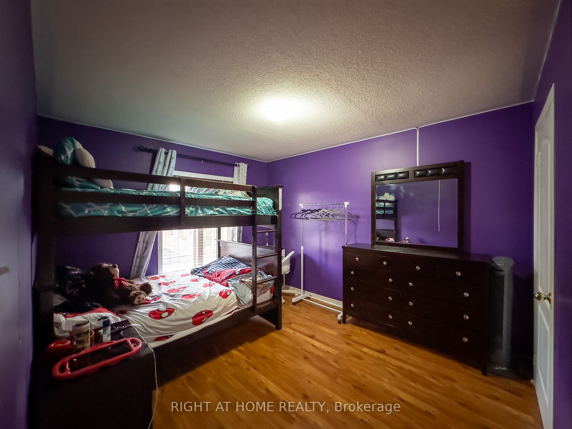 30 Pauline Cres, #6