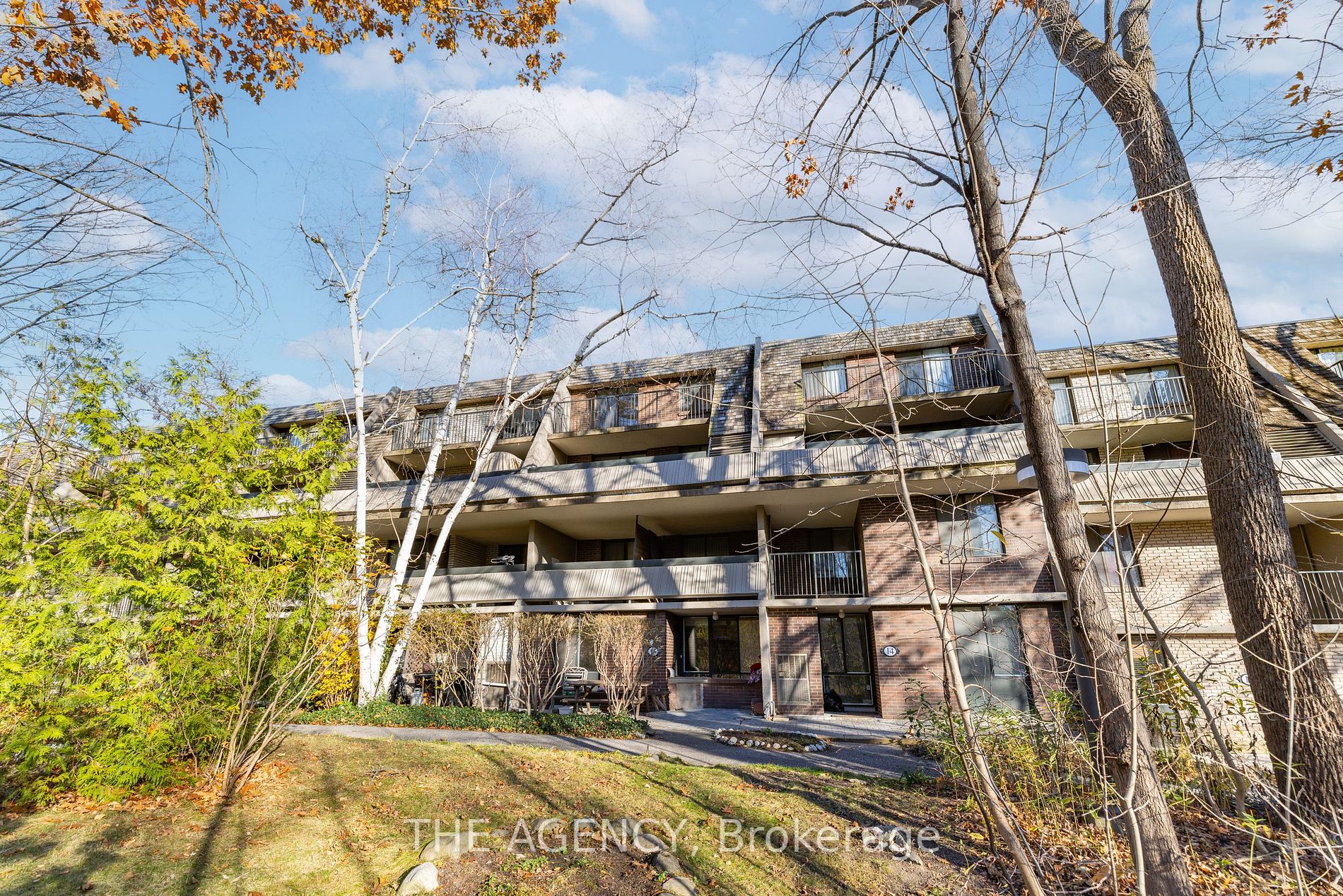 1330 Mississauga Valley Blvd, #24