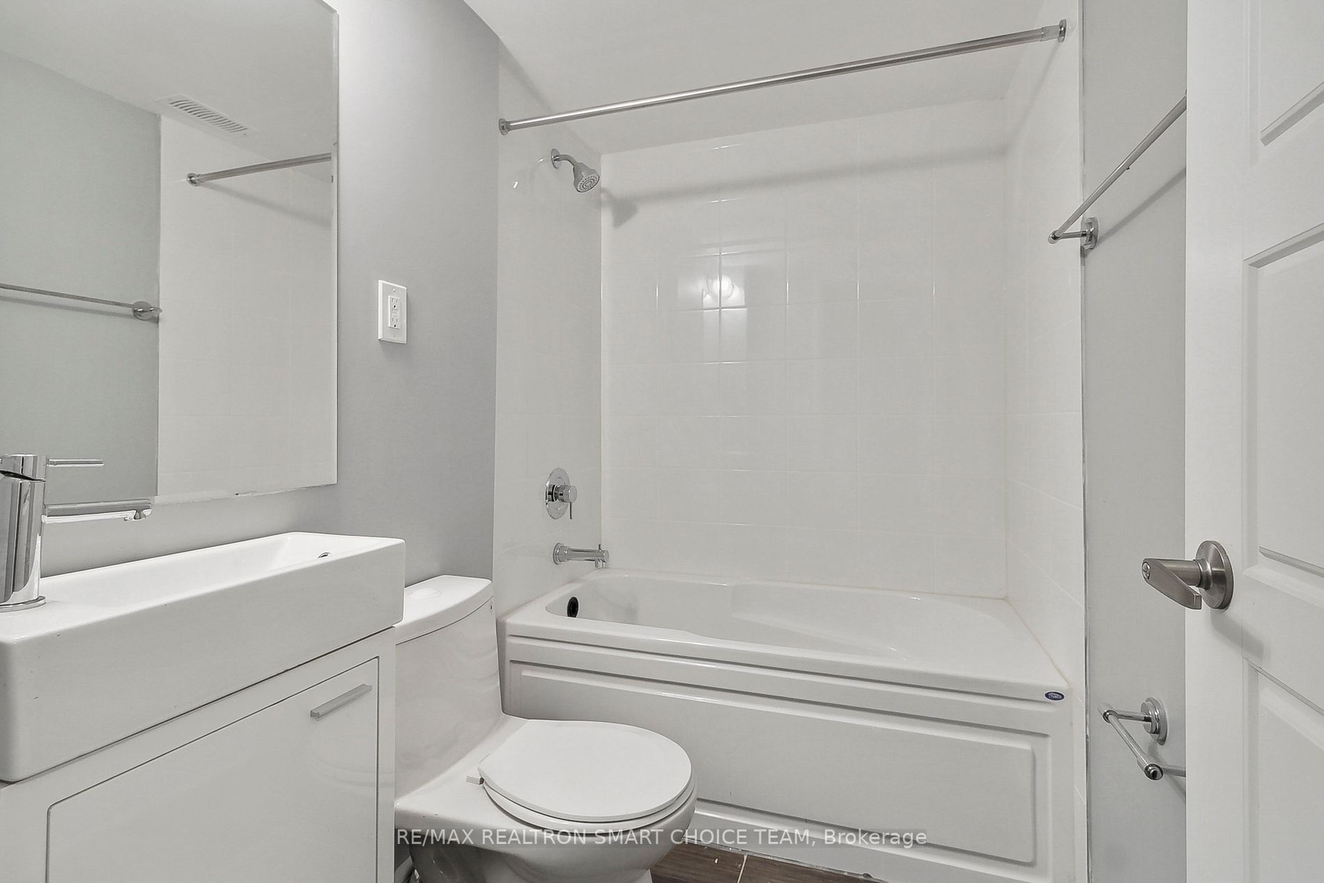 120 Frederick Tisdale Dr, #5