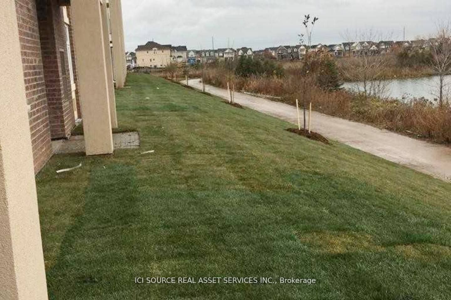 1360 Costigan Rd, #101