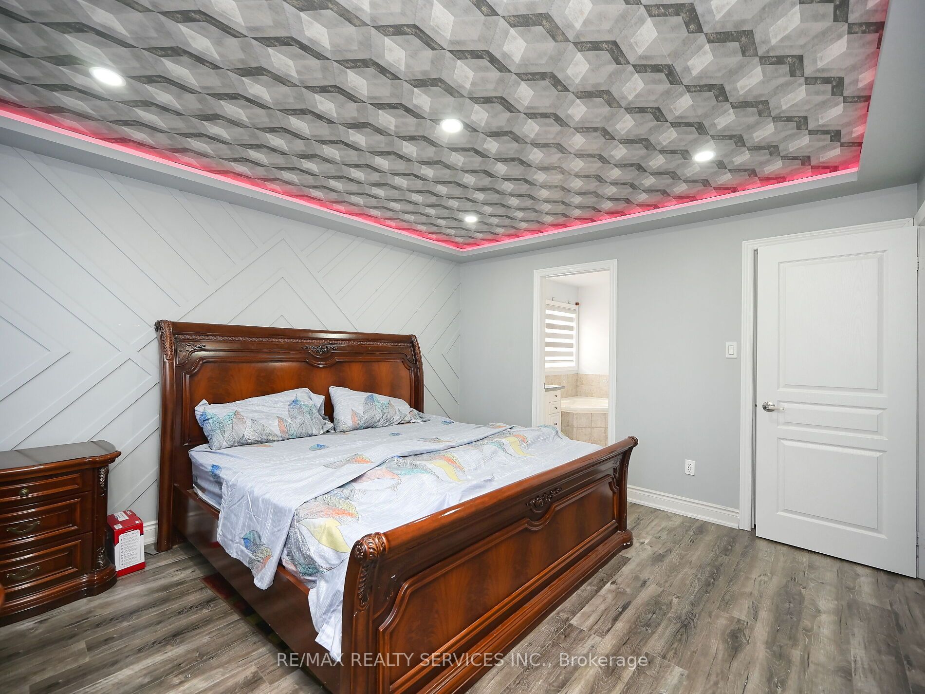 347 Sunny Meadow Blvd
