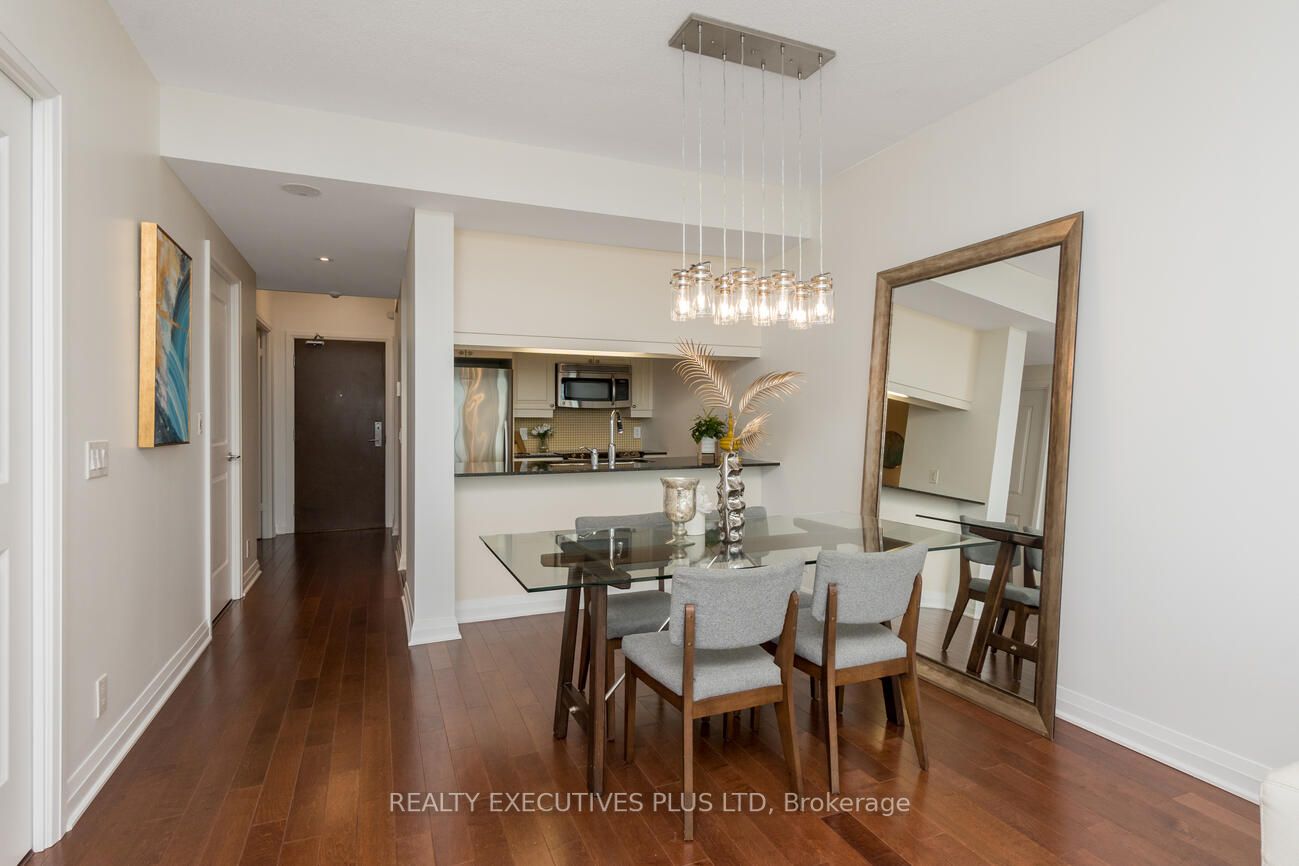 1055 Southdown Rd, #1207