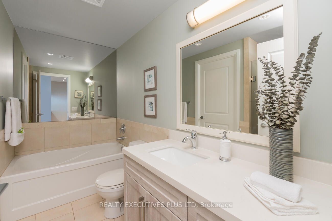 1055 Southdown Rd, #1207