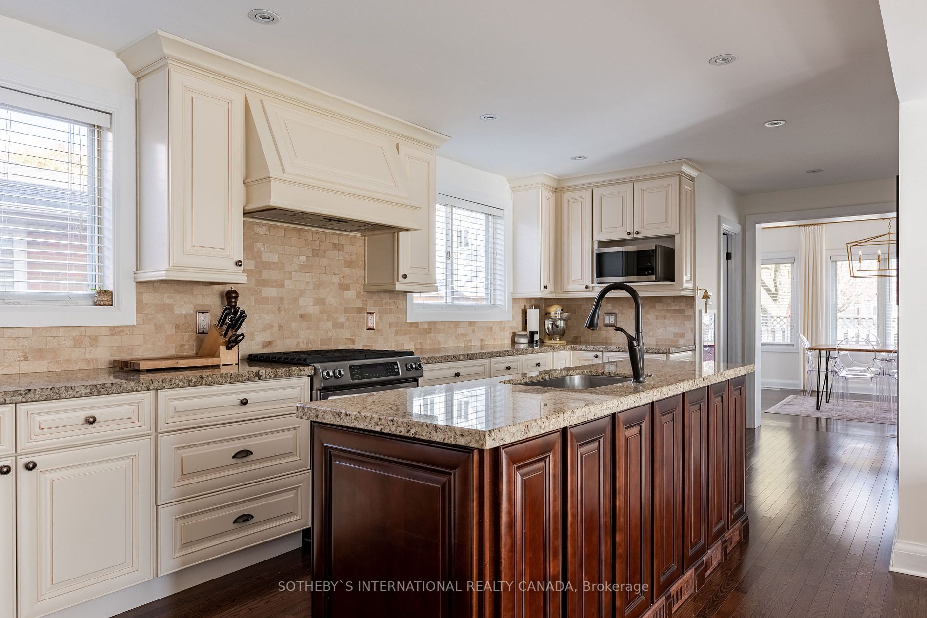 1215 Owen Crt