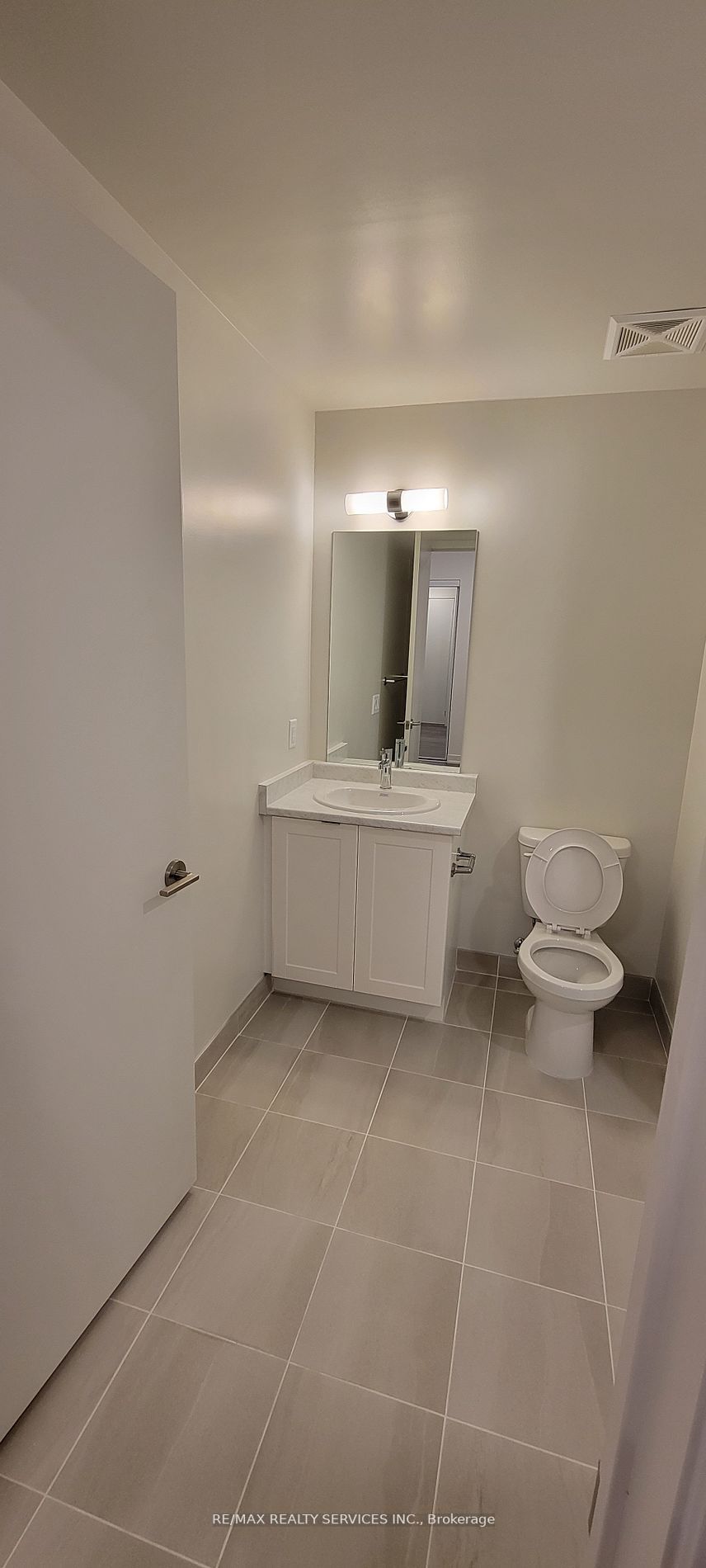62 Sky Harbour Dr, #217