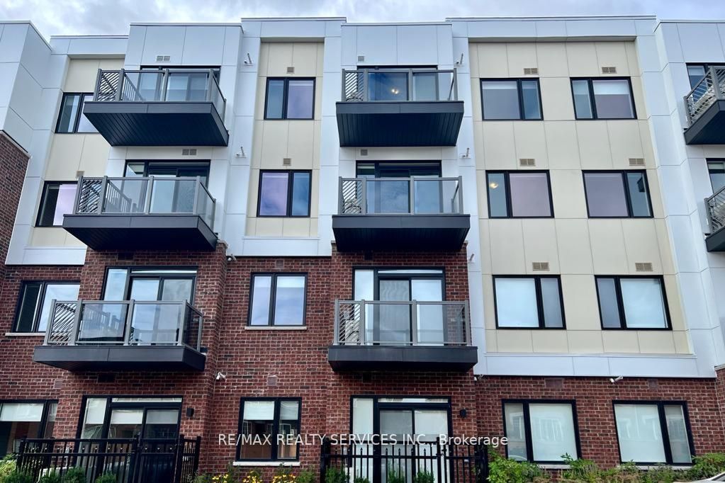 62 Sky Harbour Dr, #217