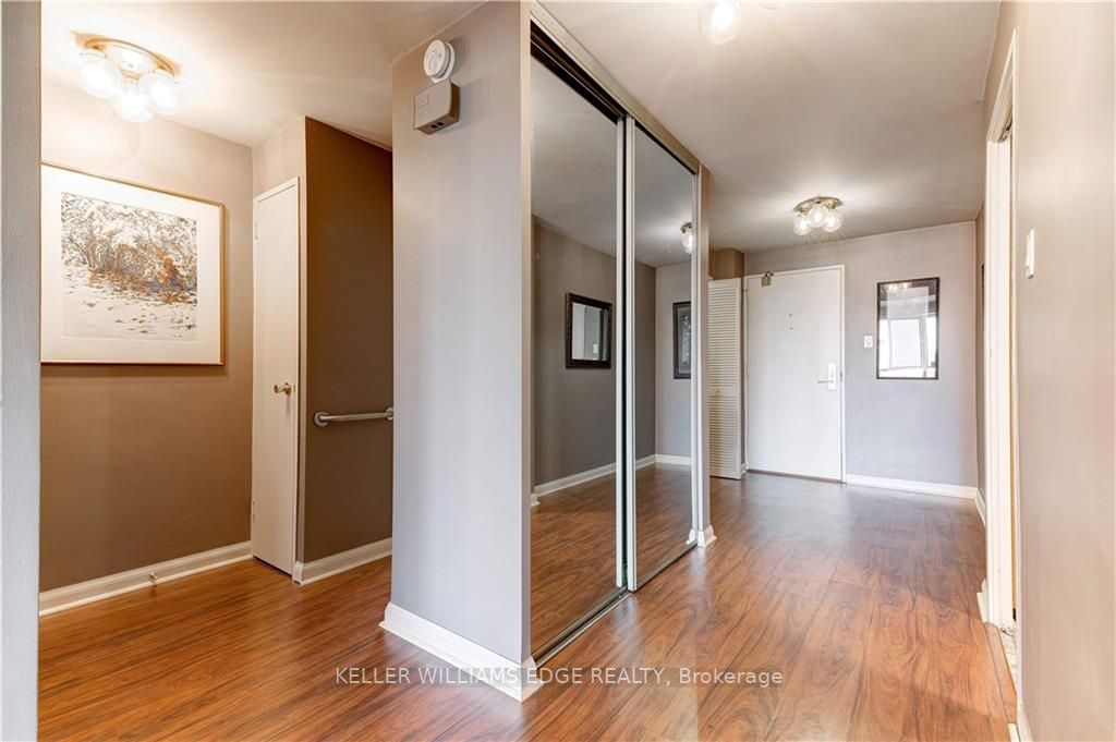 1400 Dixie Rd, #908
