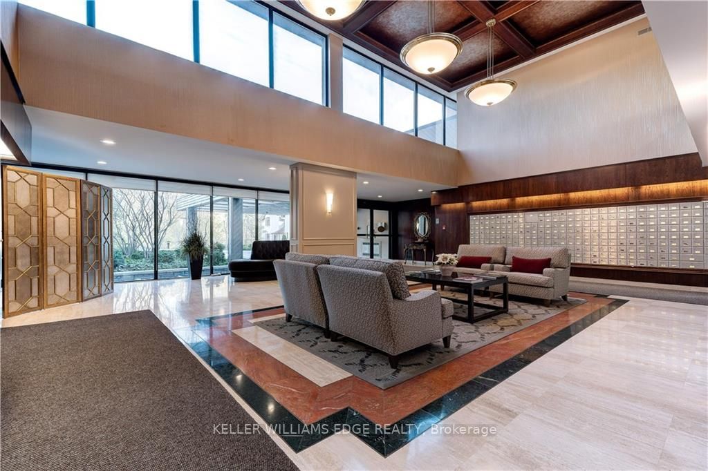 1400 Dixie Rd, #908
