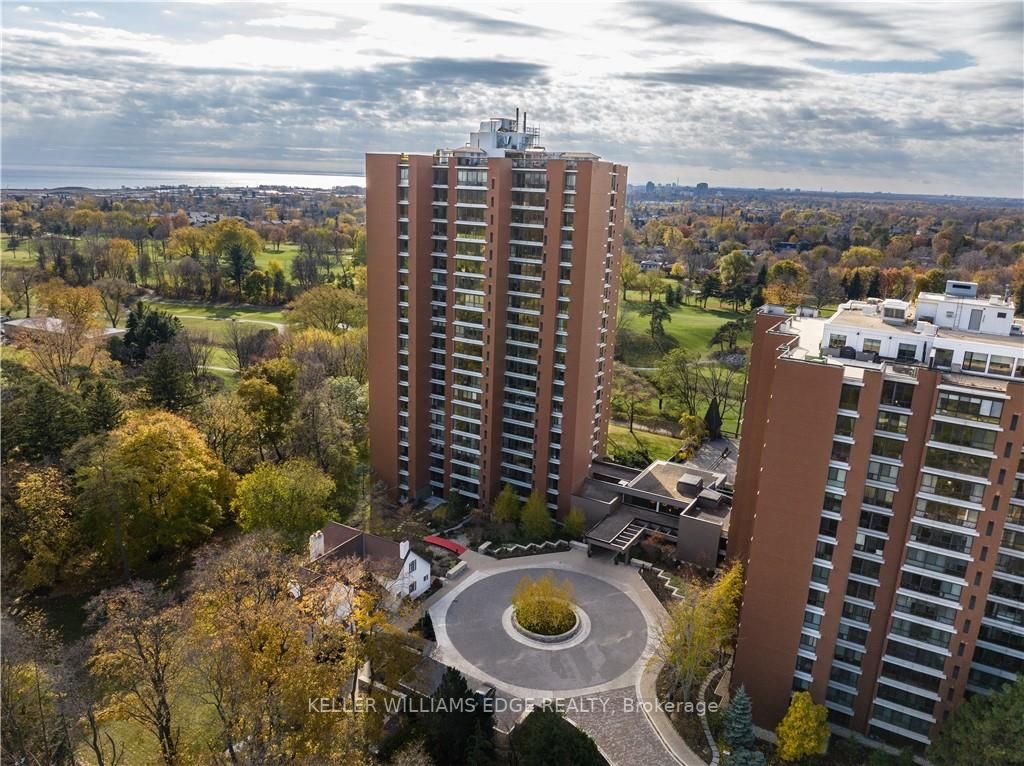 1400 Dixie Rd, #908
