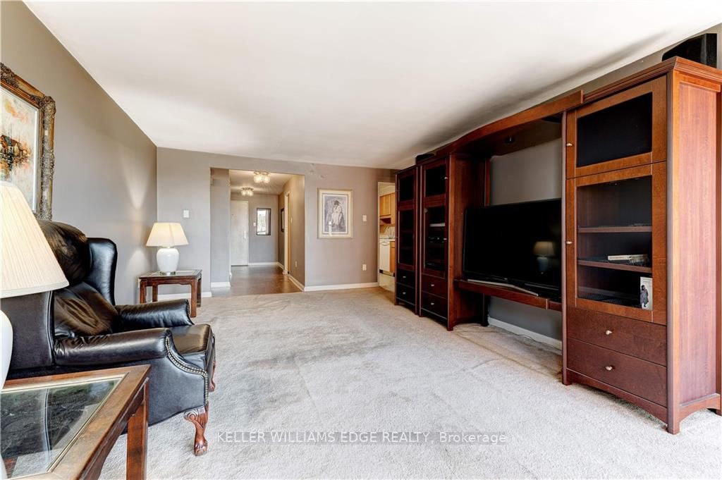 1400 Dixie Rd, #908